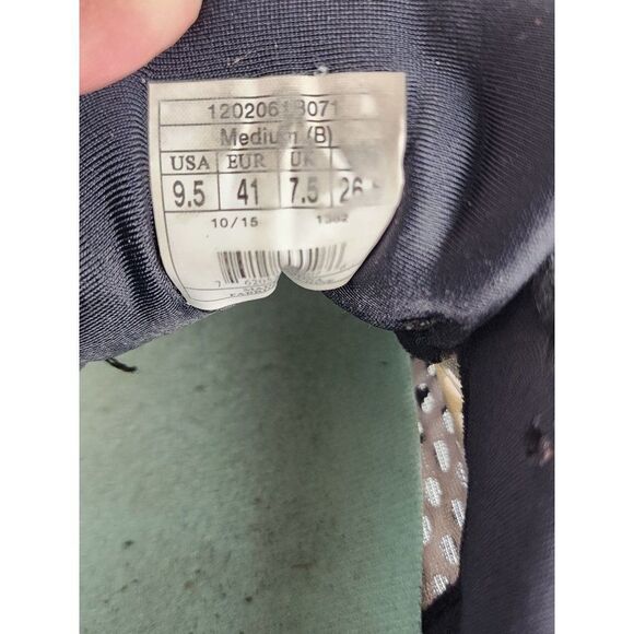 Brooks Women's Black & Mint Launch Size 9.5 Running Sneakers - Picture 7 of 7